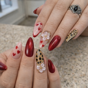elegante-frhlingsngel-in-rot-nude-leo-design-romantische-nailart-mit-herz-blume-und-glamour