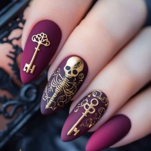 skeleton-key-der-goldene-schlssel-zur-dunkelheit-halloween-nails-2025-bei-ruby-nails-rostock