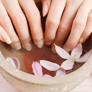 nagelpflege-fr-mnner-vs-frauen-entdecken-sie-ruby-nail-rostock